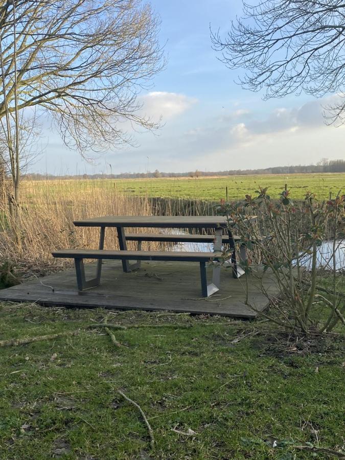 Luxe En Gezellig Chalet Aan Veluwemeer 4 Pers Hulshorst Zewnętrze zdjęcie