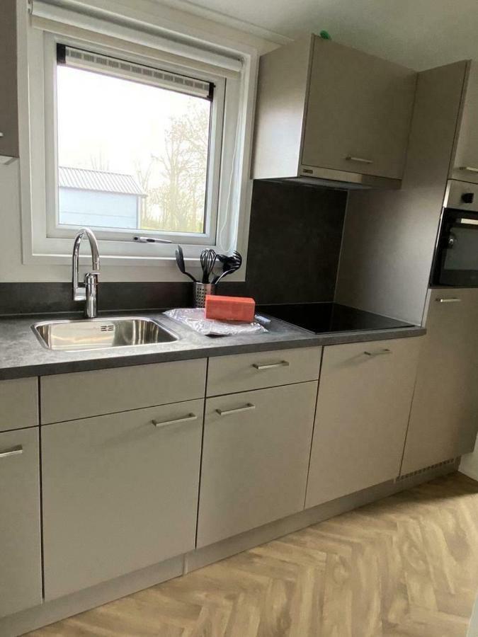 Luxe En Gezellig Chalet Aan Veluwemeer 4 Pers Hulshorst Zewnętrze zdjęcie